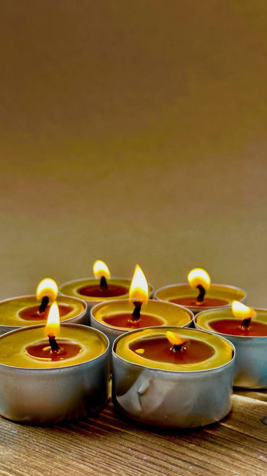 Pure Alpine Beeswax Tea Light Candles: Hand...