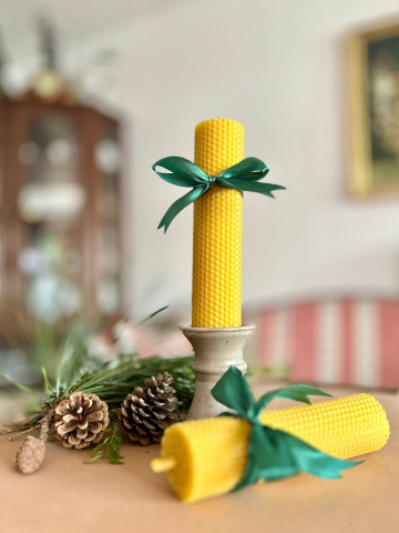 Bougie en cire d’abeille 100%, roulée, 20×4,5 cm, 120 g —...