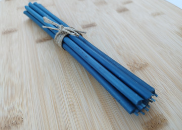 30 candele coniche blu in cera d'api (21 cm). Candele per... 2