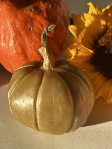 Candele a forma di zucca per creare un'atmosfera insolita... 2