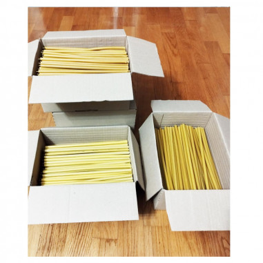 3000 pièces de cierges en cire pour église....