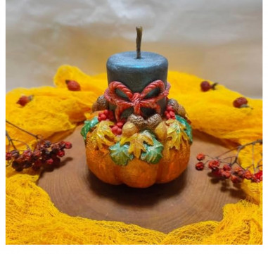 Designer candle "Gifts of Autumn"....